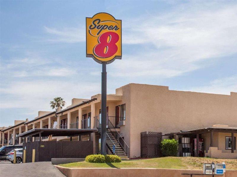 Super 8 By Wyndham Barstow Hotel Buitenkant foto